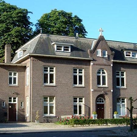 Gasthuis Pension Via Quidam Vaassen Exteriör bild