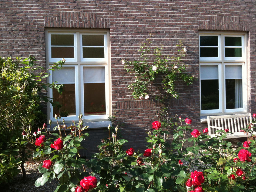 Gasthuis Pension Via Quidam Vaassen Exteriör bild